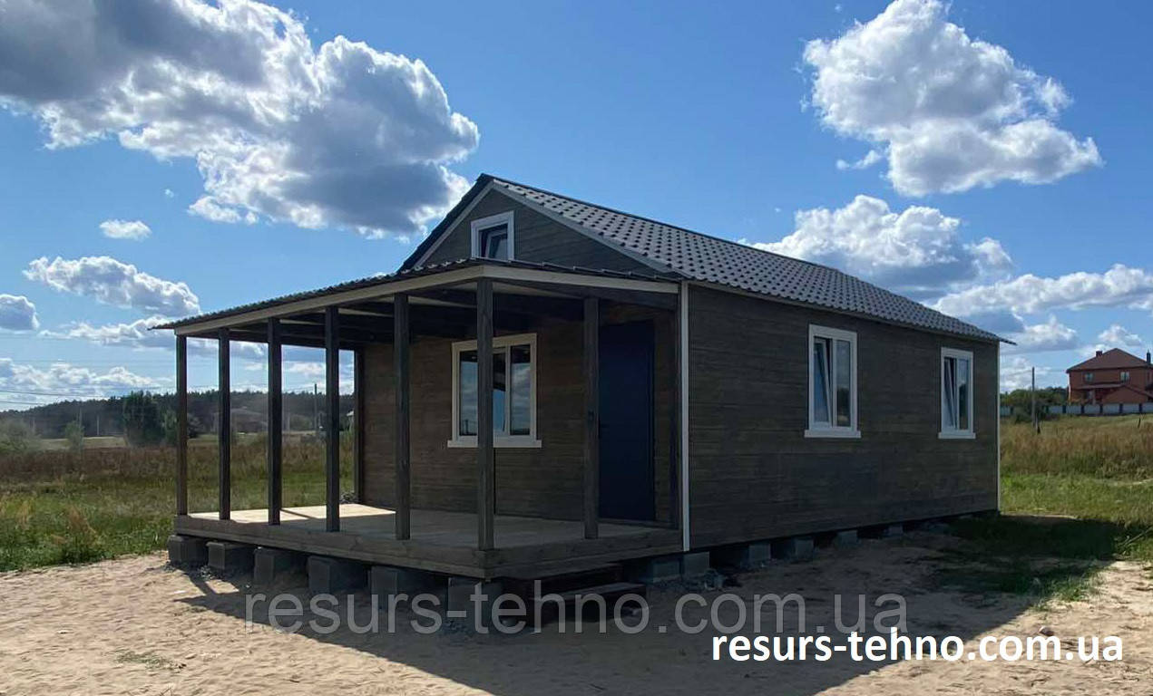 Каркасний дачний будинок 8 м х 6 м. з терасою