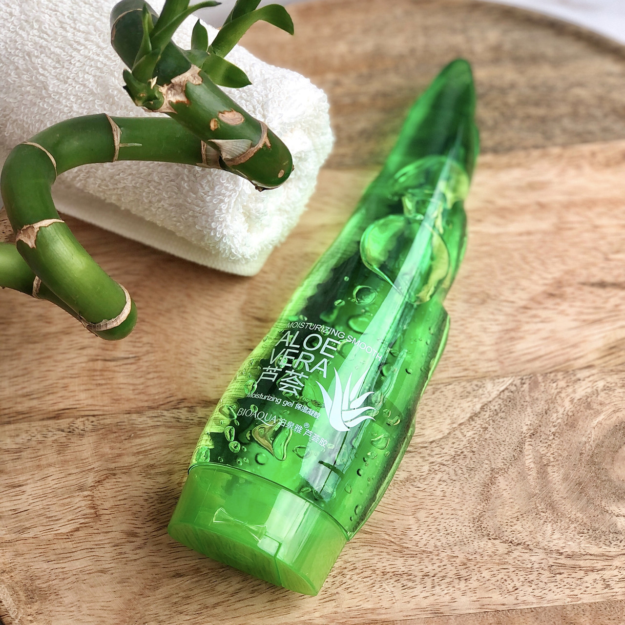 Гель для обличчя і тіла Зволожуючий з екстрактом алое Bioaqua Aloe 99% Soothing Gel 120мл