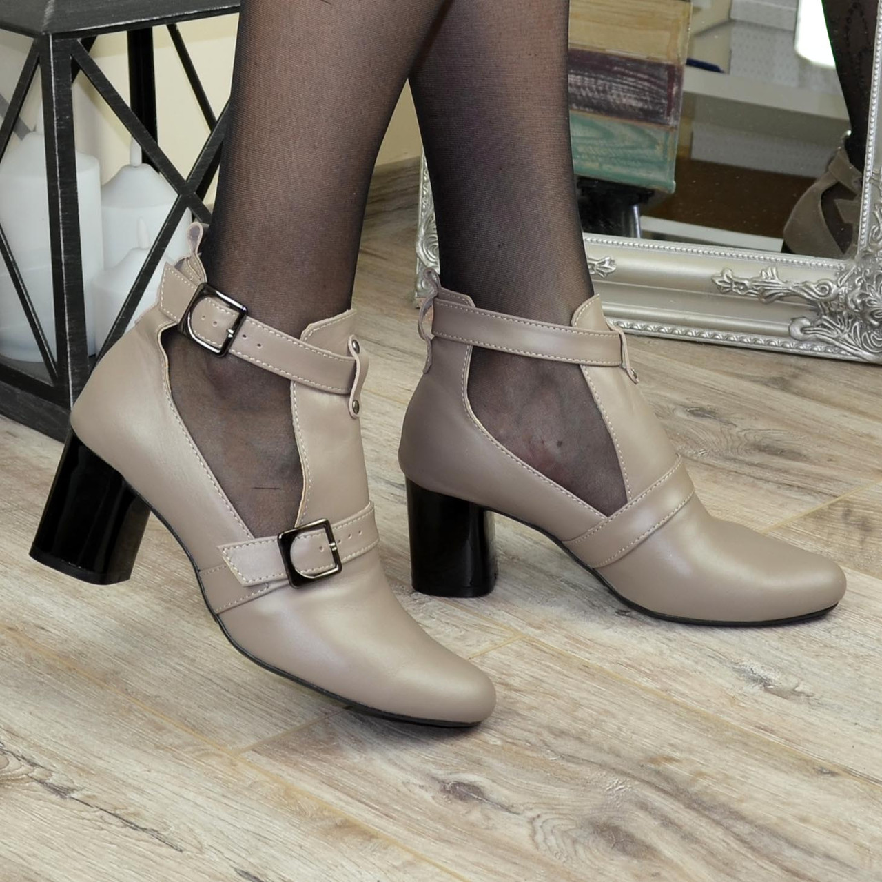 Відкриті ботильйони жіночі на невисоких підборах, колір візон. 40 розмір, фото 1