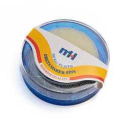 Кравецькі шпильки-цвяшки в пластмасовій коробочці з поролоном