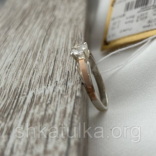 Серебряное кольцо из золотыми вставками и одним цирконом - фото 6 - id-p1105400202