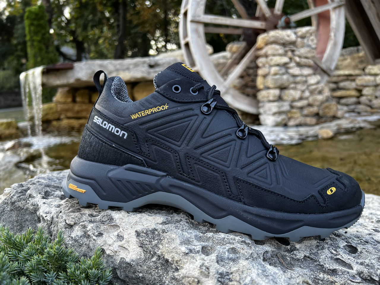 Чоловічі шкіряні кросівки Salomon Ranger Waterproof, фото 1