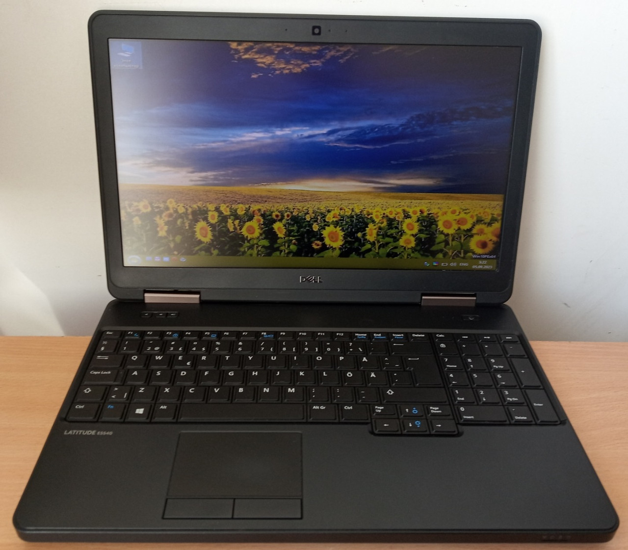 Ноутбук Dell E5540 /14" FHD i7-4600u/16 GB DDR3/SSD 512 Gb/GT 720M 2GB/WebCam