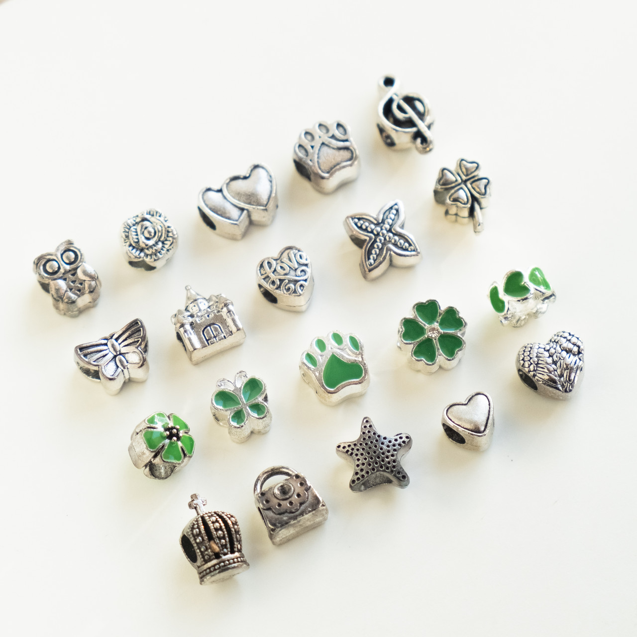 Набір для створення шарм браслетів для дівчаток у стилі ПАНДОРА 65 деталей Аквамарин - фото 5 - id-p1926508135