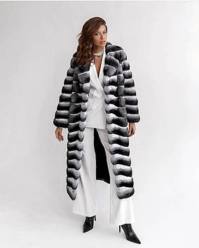 Довга шубка з хутра шиншила