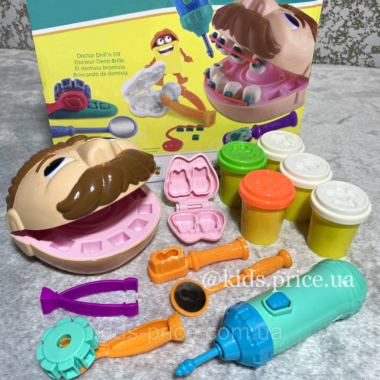 Ігровий набір стоматолога для ліплення Містер Зубастик Play-Doh