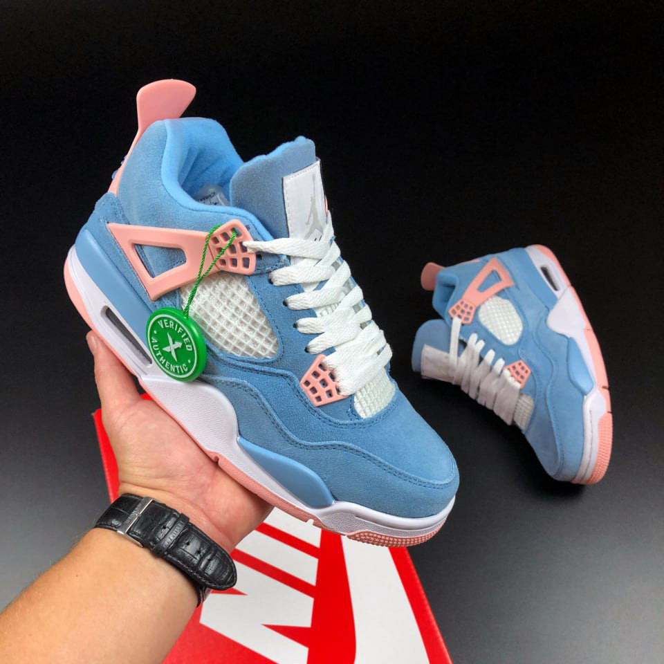 Жіночі кросівки Nike Air Jordan 4 Retro замшеві стильні молодіжні блакитні