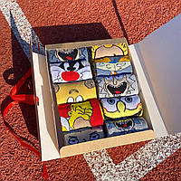 Набор носков женских высоких демисезонных с красочным мультяшным принтом на 10 пар 36-41 в подарочной коробке