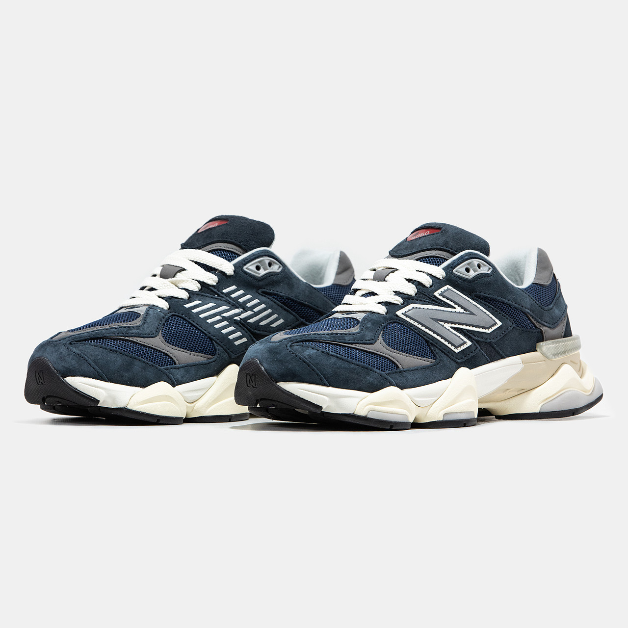 Модні чоловічі кросси New Balance 9060. Круте чоловіче взуття Нью Беленс 9060 на кожен день., фото 1