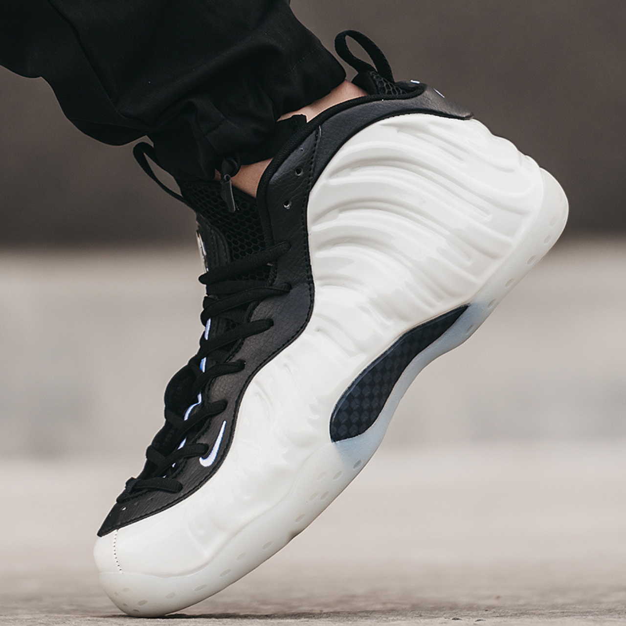 シューズ(男性用) Nike Air Foamposite One Light Orewood 27