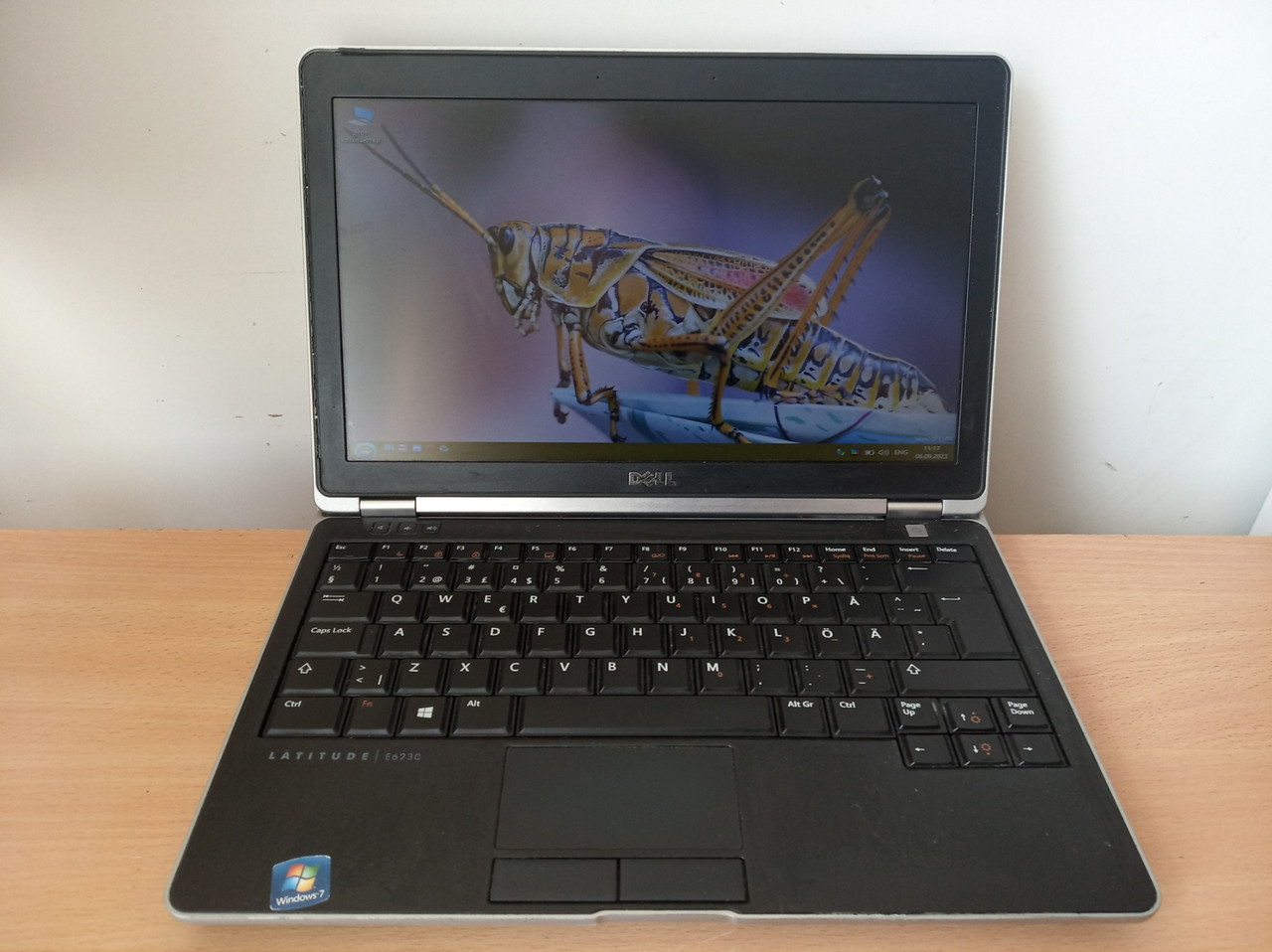 Ноутбук б/в Dell E6230 /12,5" FHD i5-3320m/4 GB DDR3/Без диска/ Intel HD Graphics 4000