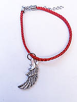 ЧЕРВОНА НИТКА – АМУЛЕТ ЗАХИСТУ ТА ПОЗИТИВНОЇ ЕНЕРГІЇ. З підвіскою Крила