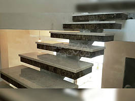 Сходи з мармуру  Oman ( Оман) и Emperador Dark ( Іспанія)