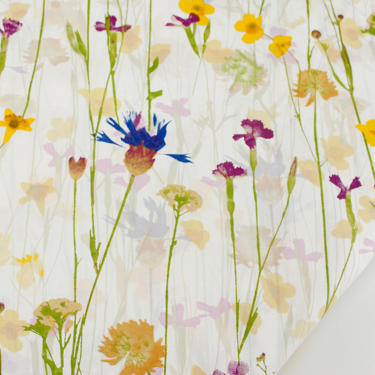 Тканина бязь "Польові квіти" фон айворі № 2045, фото 1