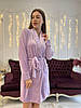 Короткий жіночий домашній оксамитовий халат із заходом фіалкового кольору тканина оксамит плюш на бавовняній основі, фото 2