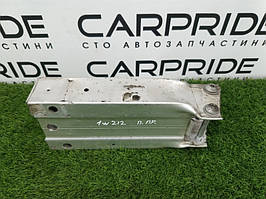 Кронштейн підсилювача бампера Mercedes-Benz E-class W212 2.2 CDI 2013 перед. прав. (б/у)