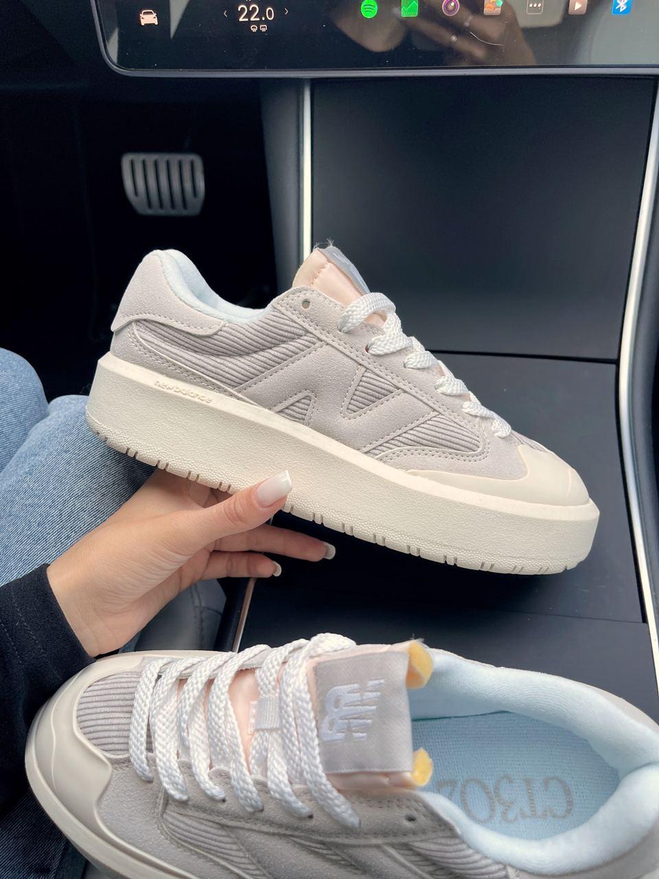 Стильні кросси Нью Беленс CT302. Круті жіночі кроссівки New Balance CT302.