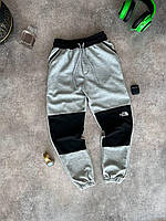 Мужские спортивные штаны The North Face / серые с черным / лого вышивка