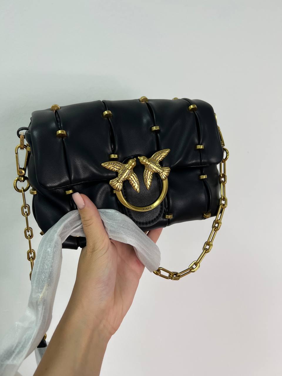 Жіноча сумка Пінко чорна Pinko натуральна шкіра Black Quilted Leather Love Mini Puff Staples, фото 1