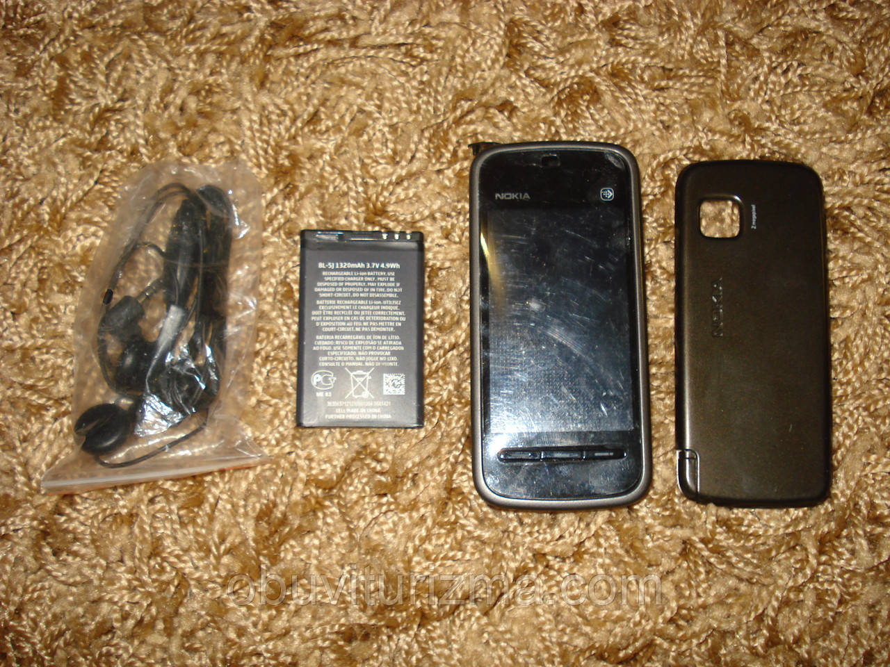 Nokia 5230 на запчастини