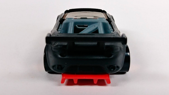 Машинка Базовая Hot Wheels '15 Mazda MX-5 Miata Modified 1:64