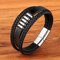 Черный кожаный браслет с серебристыми металлическими вставками