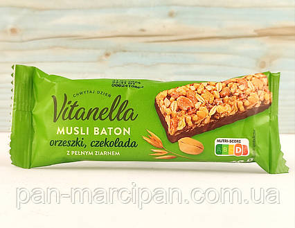 Батончик злаковий з арахісом і молочним шоколадом Vitanella 40 г Польща