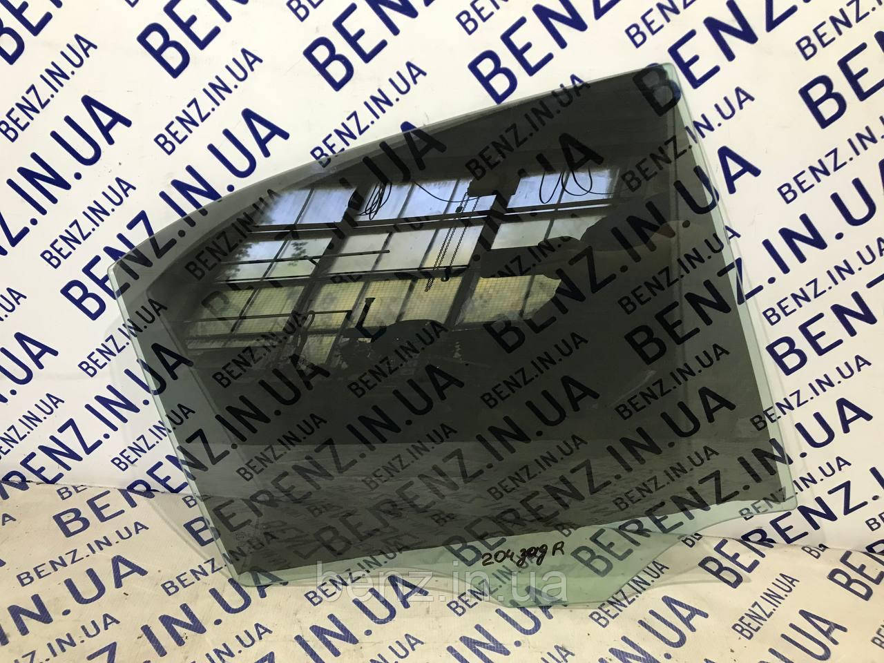 Скло задньої правої двері Mercedes W204 A2047350000, фото 1