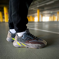 Мужские кроссовки Adidas Yeezy Boost 700 Mauve Runner man Обувь Адидас Изи Буст 700 стильные осенние