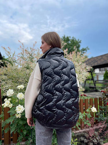 Женская черная жилетка короткая безрукавка (ID#1945566015), цена: 900 ...