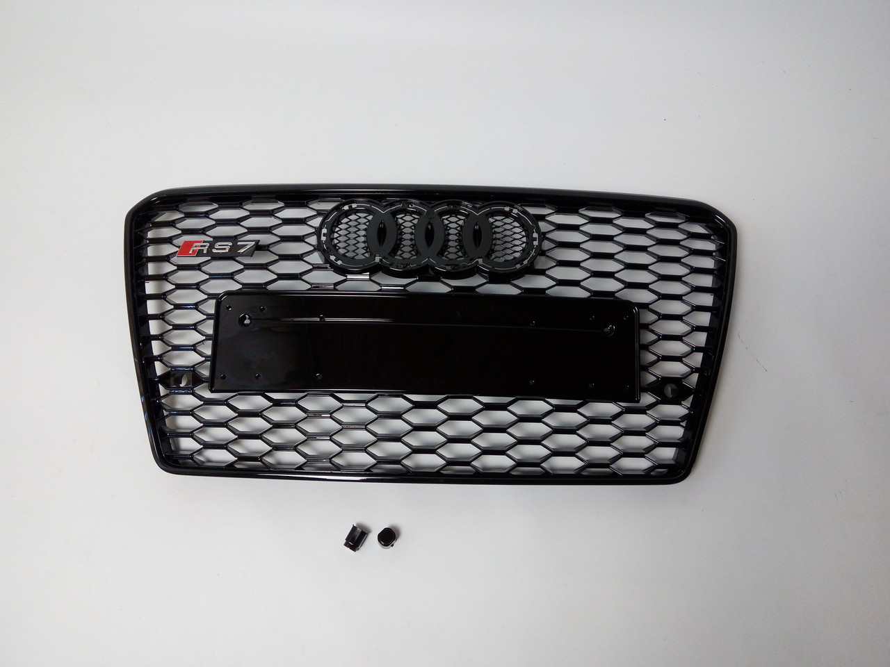 Реєтка радіатора Audi A7 2011-2014 (з чорною оканіткою), фото 1