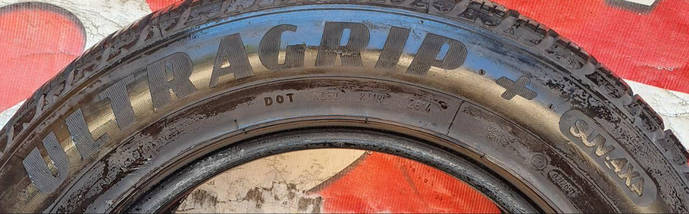 Шини 215/65R16 бу Goodyear Ultra Grip + 4x4 (зима) 2014 рік, фото 5