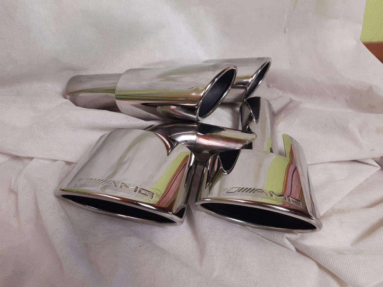 Насадки на вихлопні труби Mercedes C-class W204 в стилі C63 AMG подвійні, фото 1