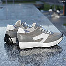 Жіночі кросівки сірого кольору, фото 2