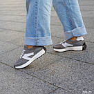 Жіночі кросівки сірого кольору, фото 4