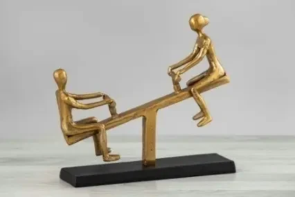 Статуетка «Гойдалка» 33х8.5х30 см