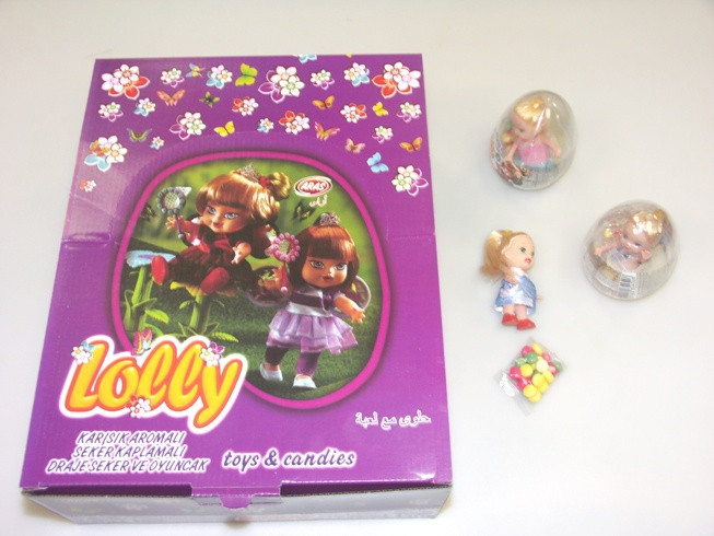 Яйце пластикове з Лялькою Lolly 12 шт Aras