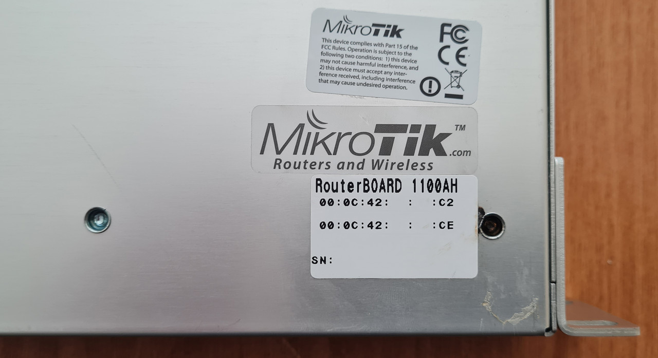 RouterBoard RB1100AH потужний маршрутизатор від Mikrotik - фото 4 - id-p1946396455