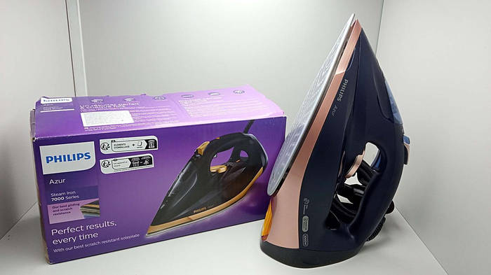 Купить Утюг Б/У Philips Azur GC4909, цена 3600 ₴ — Prom.ua (ID#1945328372)