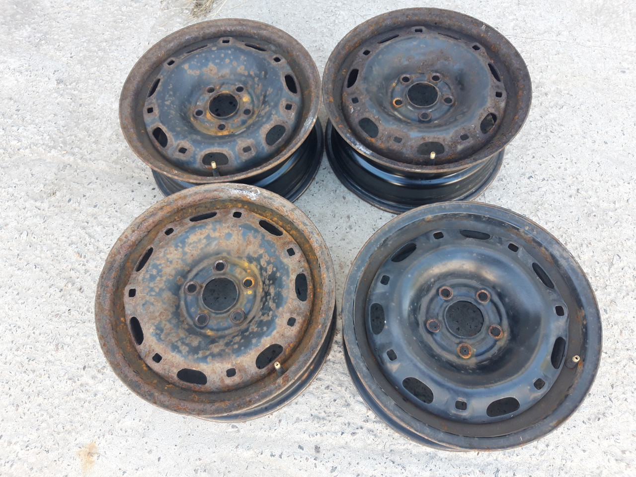 Комплект дисків 5/100/14 , 6J,et43 Skoda VW оригінал, фото 1