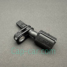 Датчик ABS. Audi. передній правий. WHT003856