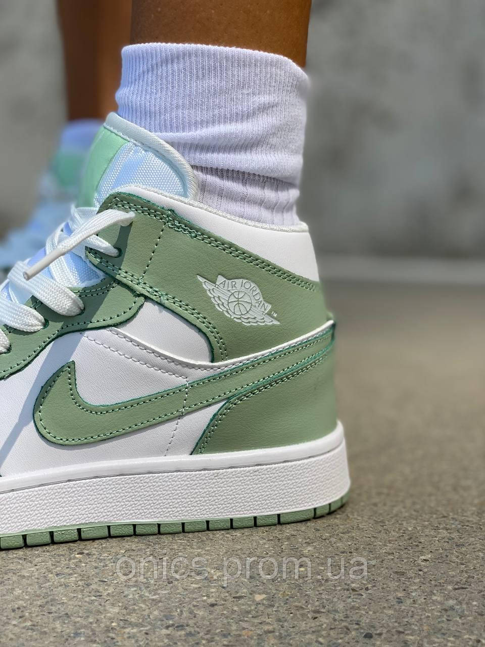 Nike Air Jordan 1 Retro Mid Green White 3 хорошее качество кроссовки и кеды хорошее качество Размер 36 - фото 10 - id-p1946588081