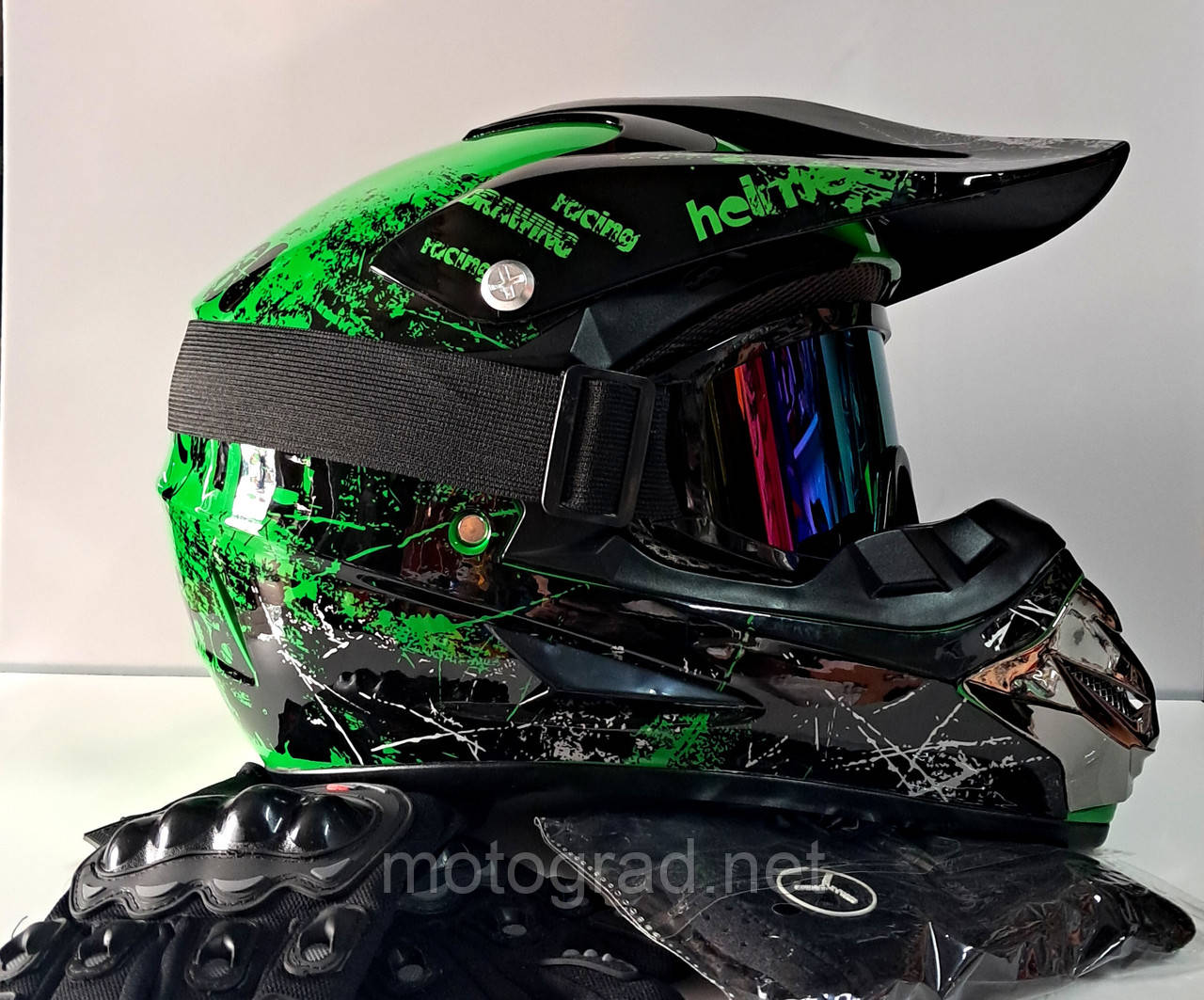 Дитячий мото шолом Helmo green gloss з окулярами рукавичками та бафом у комплекті, фото 1