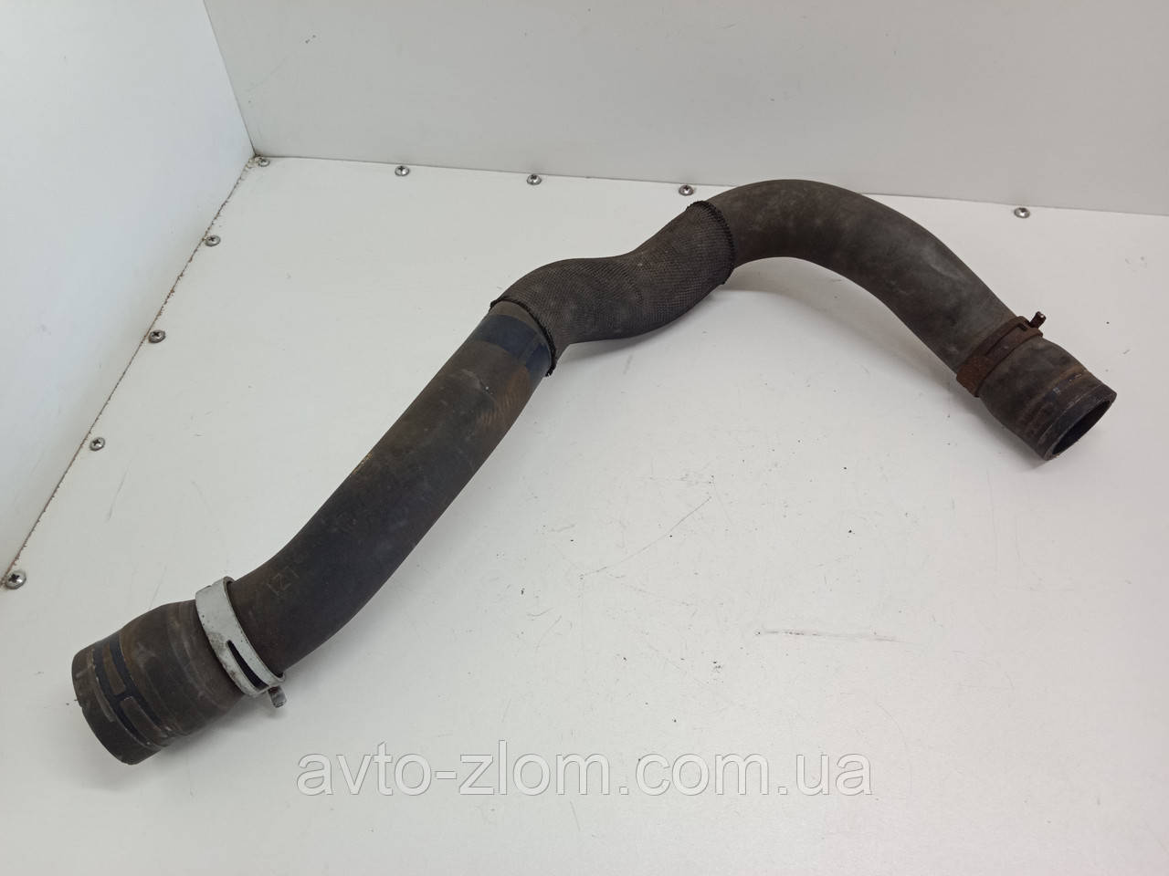 Нижній патрубок радіатора Opel Vectra C, Опель Вектра Ц, CDTI 3.0. 24416654., фото 1