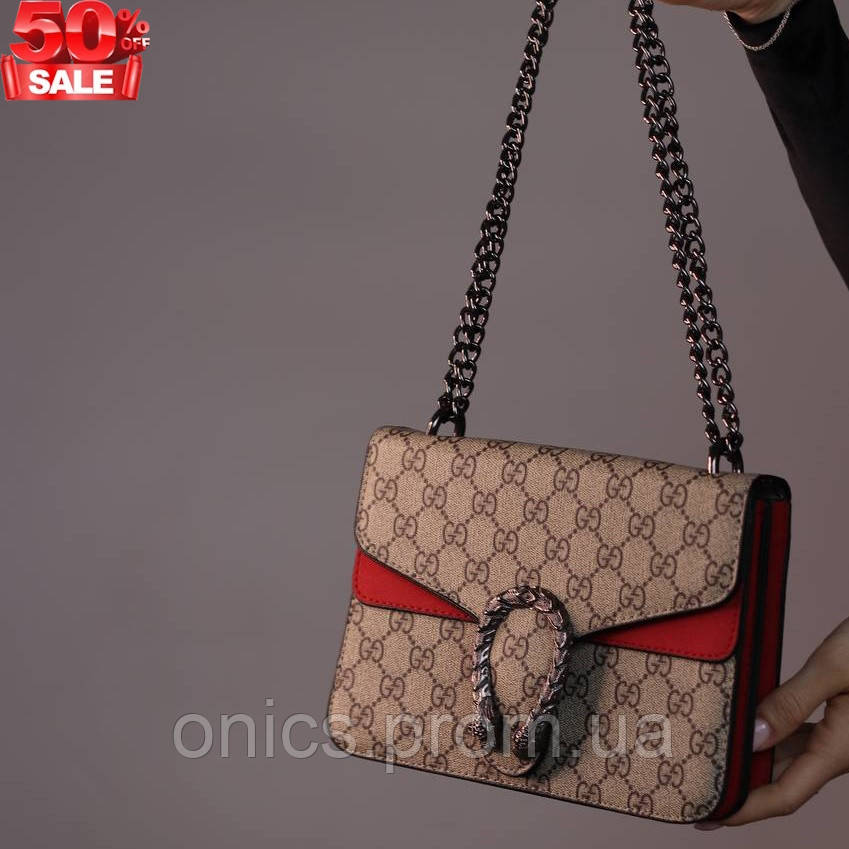 Модная женская сумка Gucci Dionysus не большого размера бежевого цвета и красной вставкой, с принтом Гучи - фото 5 - id-p1946739153