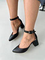 Босоніжки жіночі шкіряні чорного кольору на підборах хорошее качество Размер 38