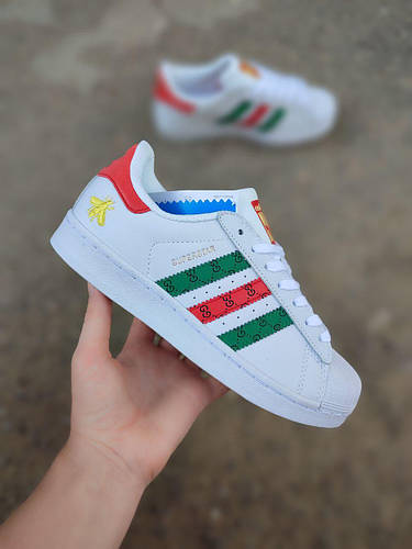 Tenis adidas superstar gucci 2025