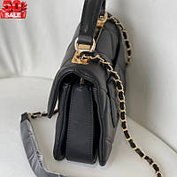 Модная женская сумка через плечо Chanel не большого размера черного цвета на два основных отделения высокое