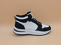 Кросівки Lonza. Розміри: 36, 37, 38, 40