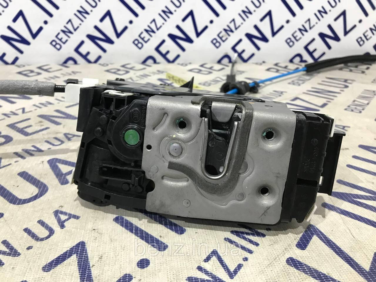 Замок задньої правої двері Mercedes W204, S204, W212 A2047303635, A0997300635